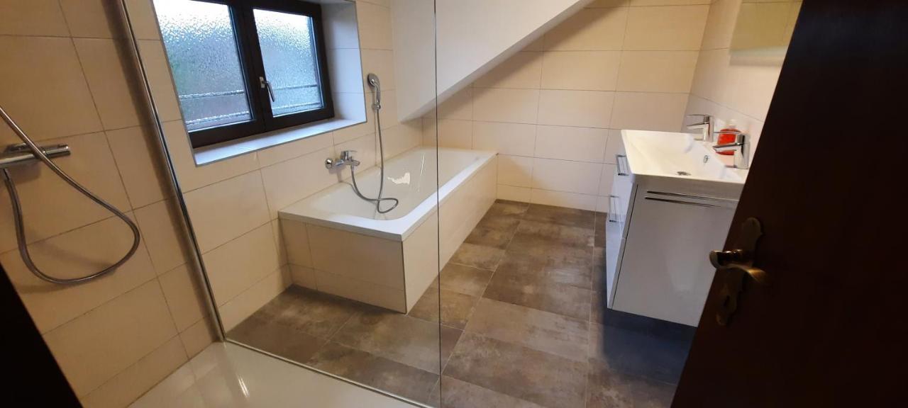 Green Hill Apartments - Dornbirn Luaran gambar